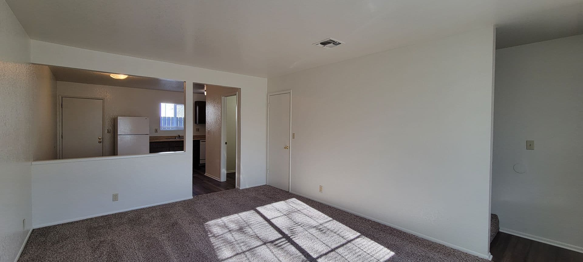 REDDING Apartment: 880 SHILOH CT