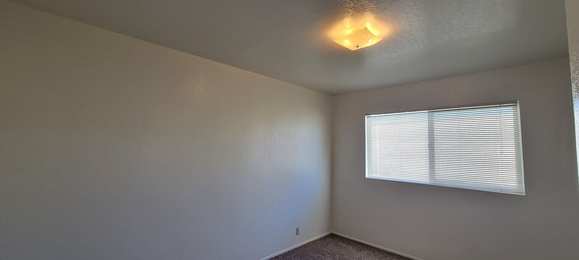 REDDING Apartment: 880 SHILOH CT