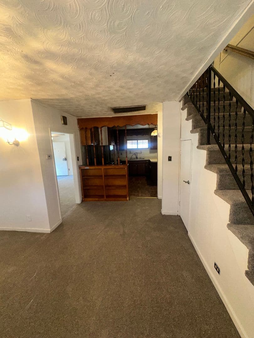 Portsmouth House: 3441 Downes Street