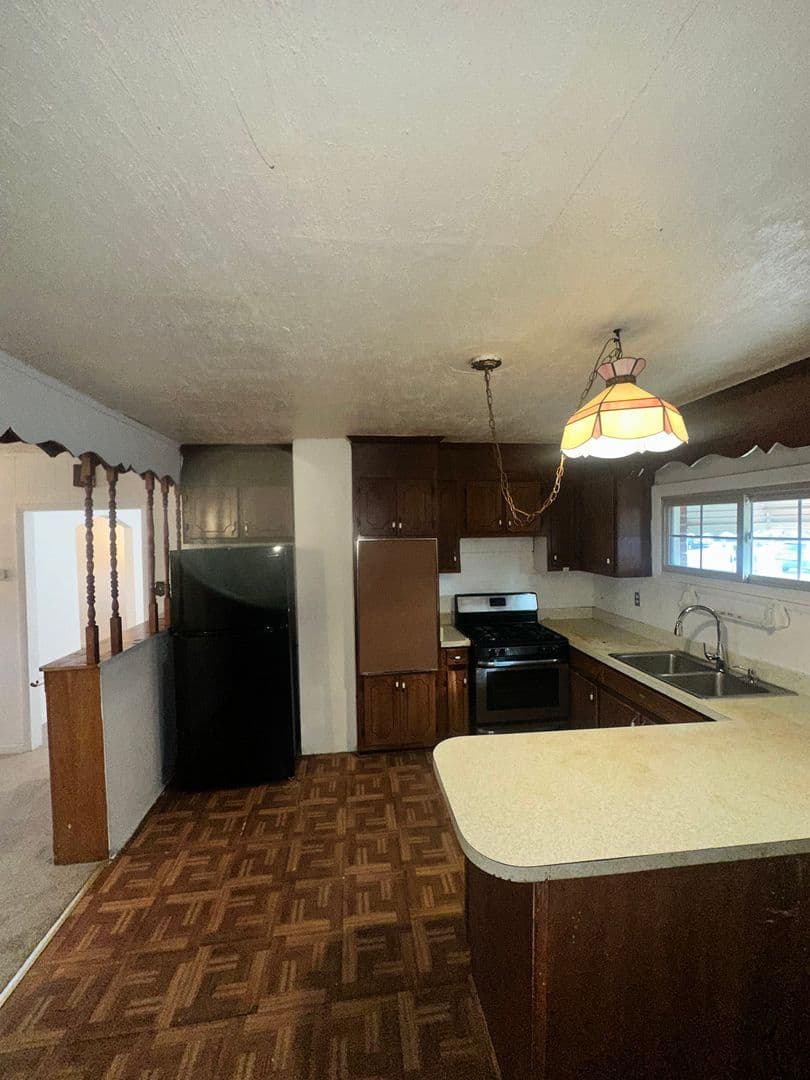 Portsmouth House: 3441 Downes Street