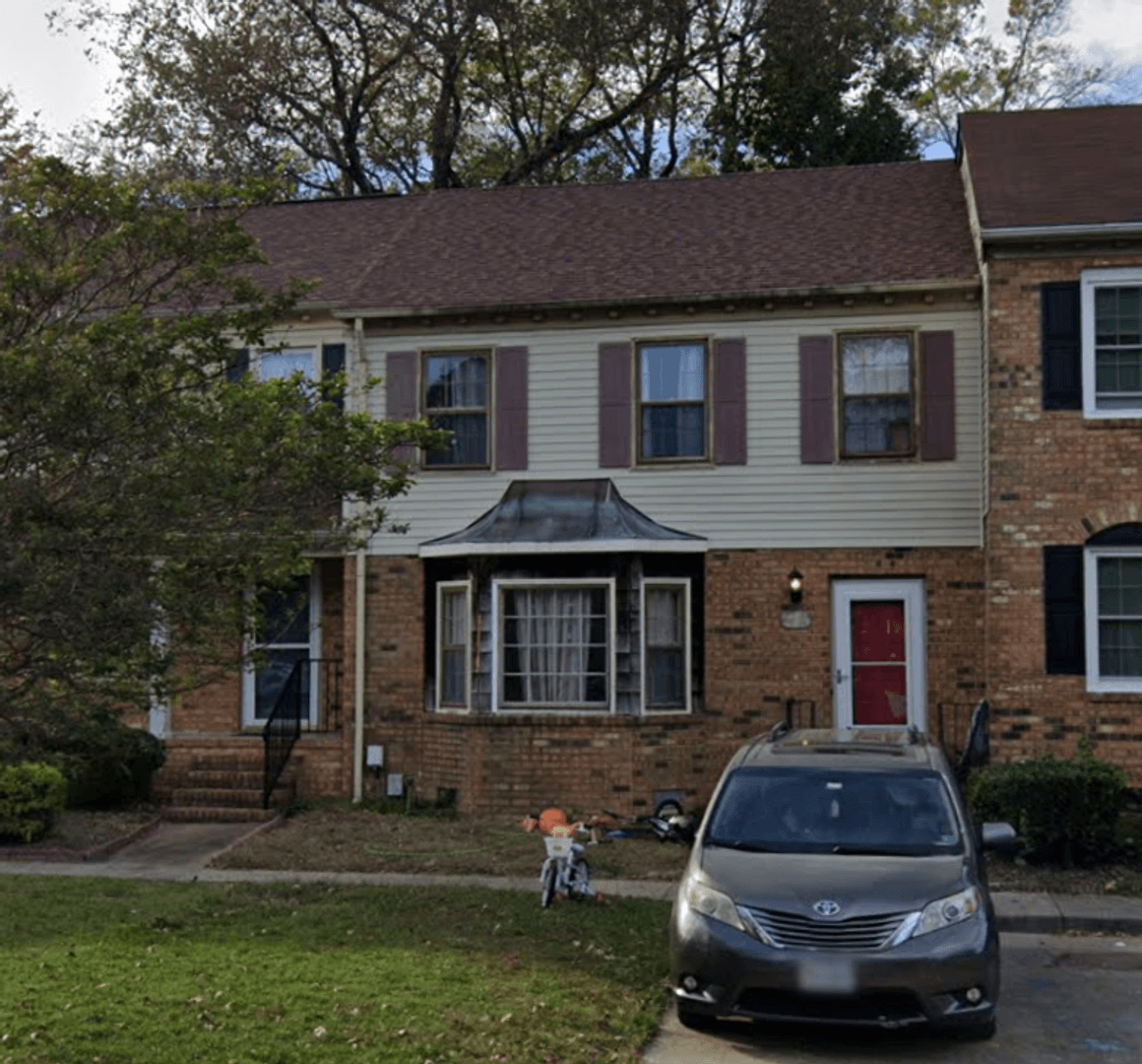 Chesapeake House: 1412 River Birch Run