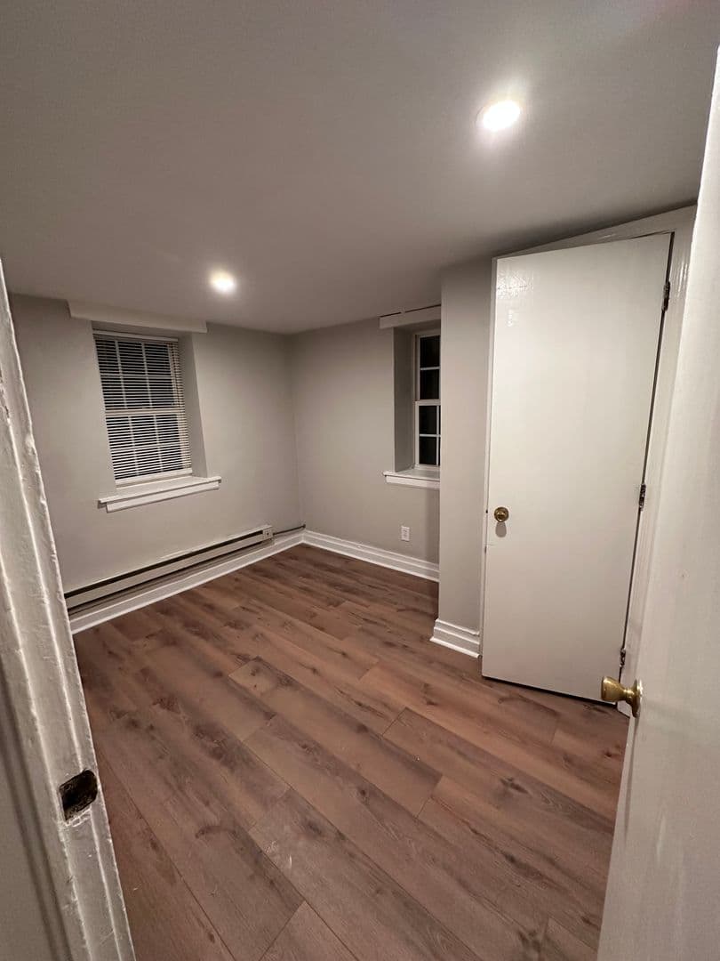 Chesapeake Apartment: 1411 20th Street