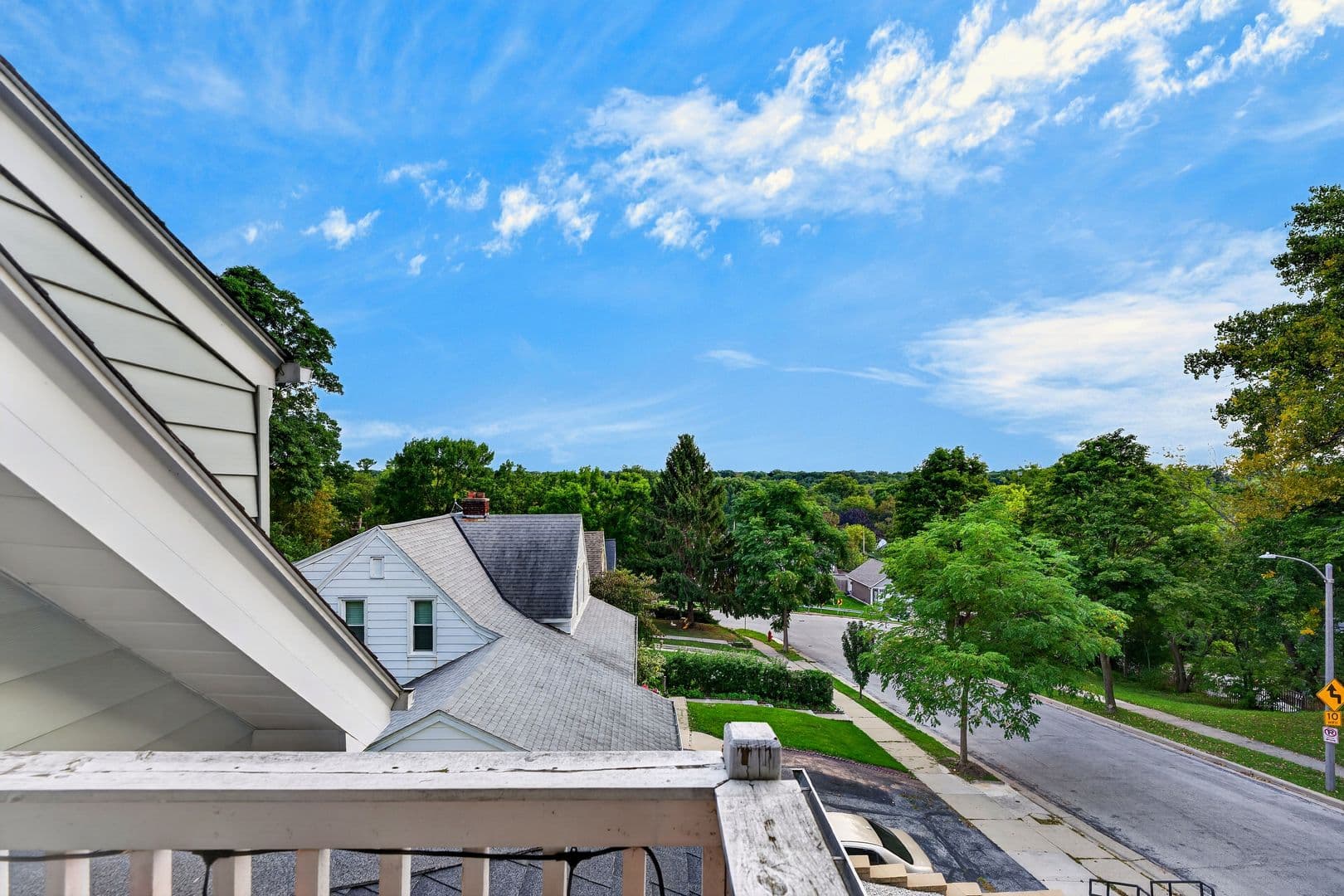 Wauwatosa Apartment: 1424 N 70th St
