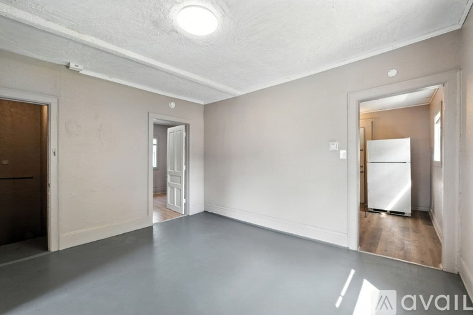 Milwaukee Apartment: 3402 N 3rd St