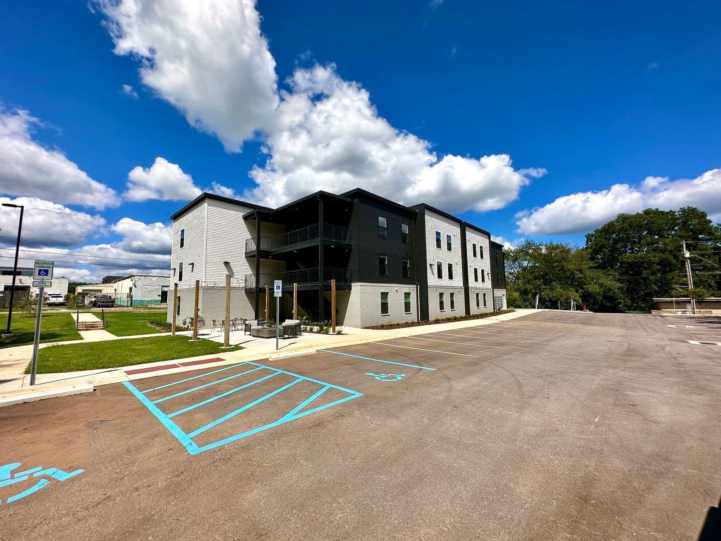 Huntsville Apartment: 3801 6th Ave SW
