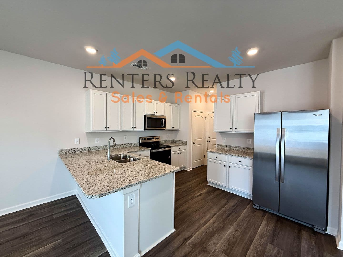 Madison Townhome: 223 Maple Spring Trl