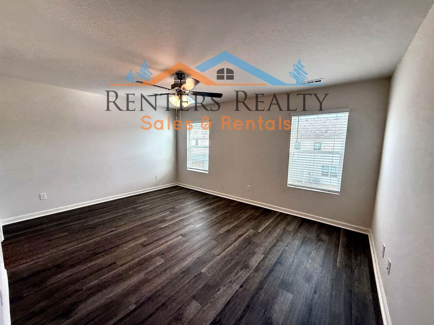 Madison Townhome: 223 Maple Spring Trl