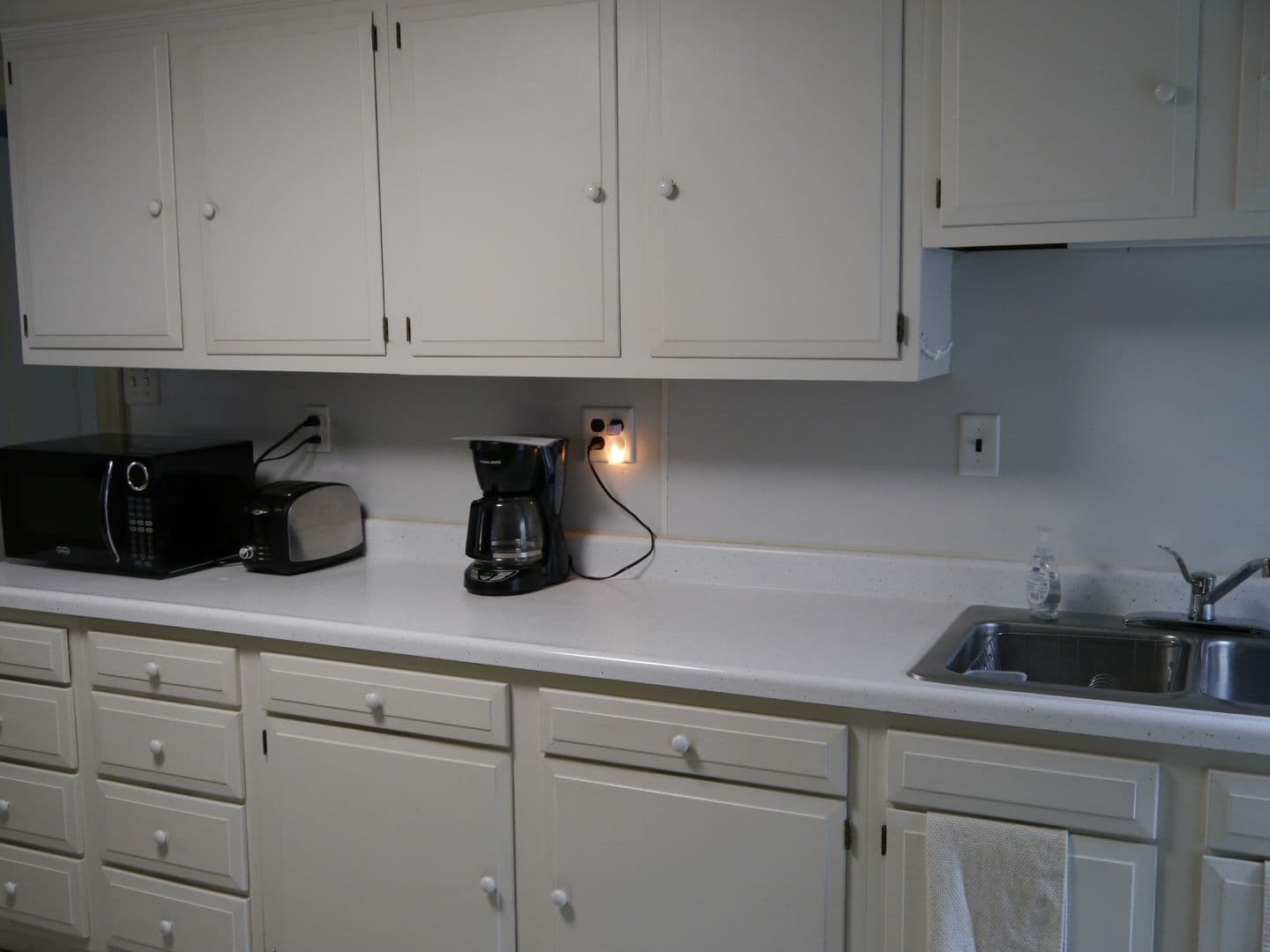 Brunswick Apartment: 9 Cedar Street