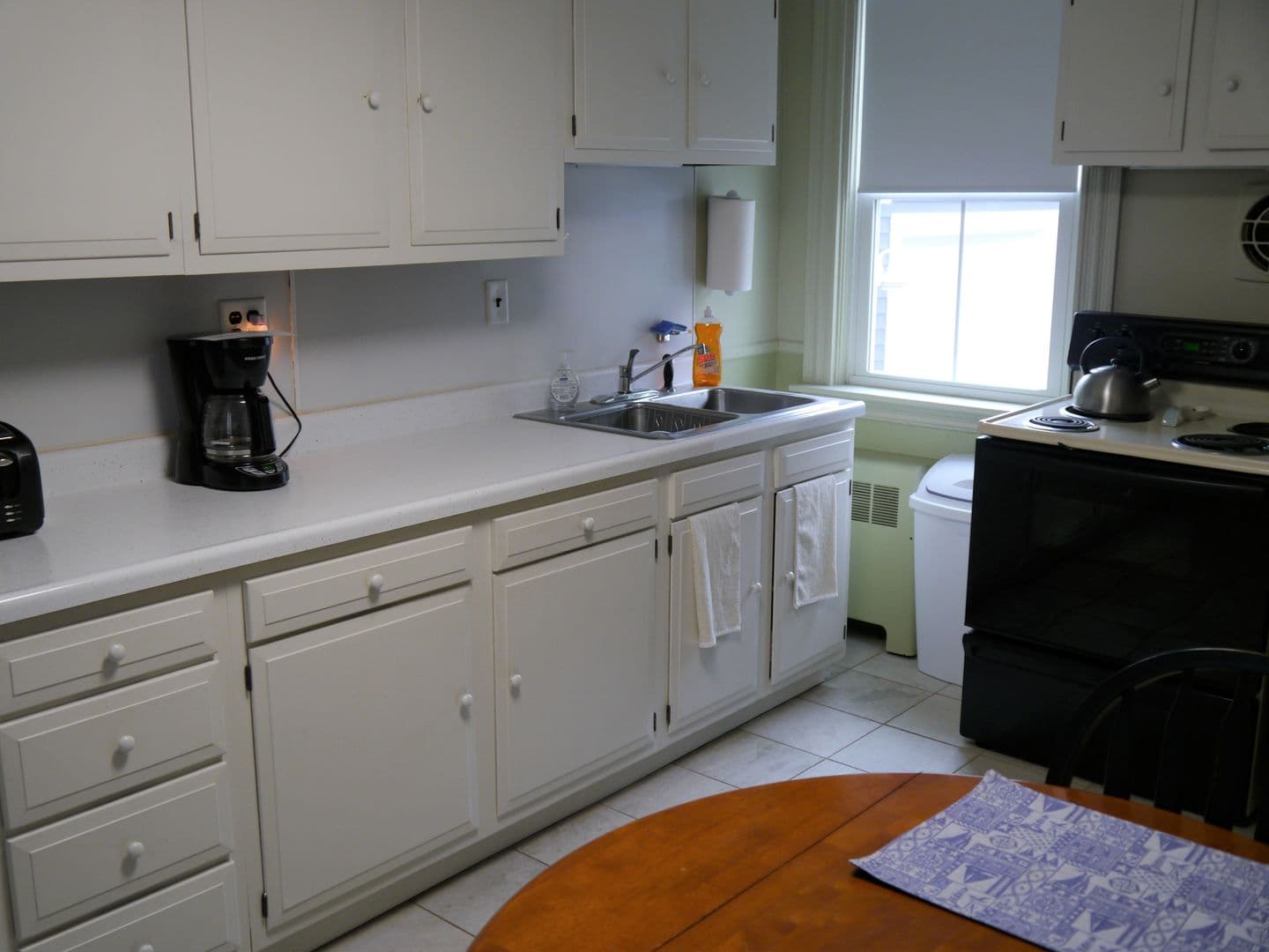 Brunswick Apartment: 9 Cedar Street