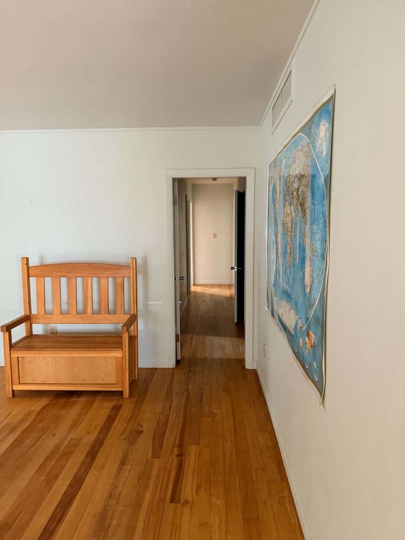 Brunswick House: 35 Intrepid Dr