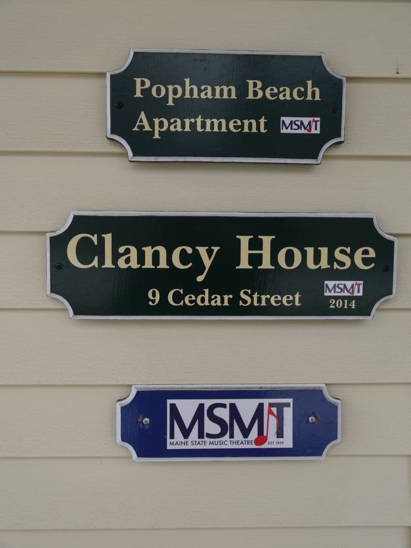 Brunswick Apartment: 9 Cedar Street