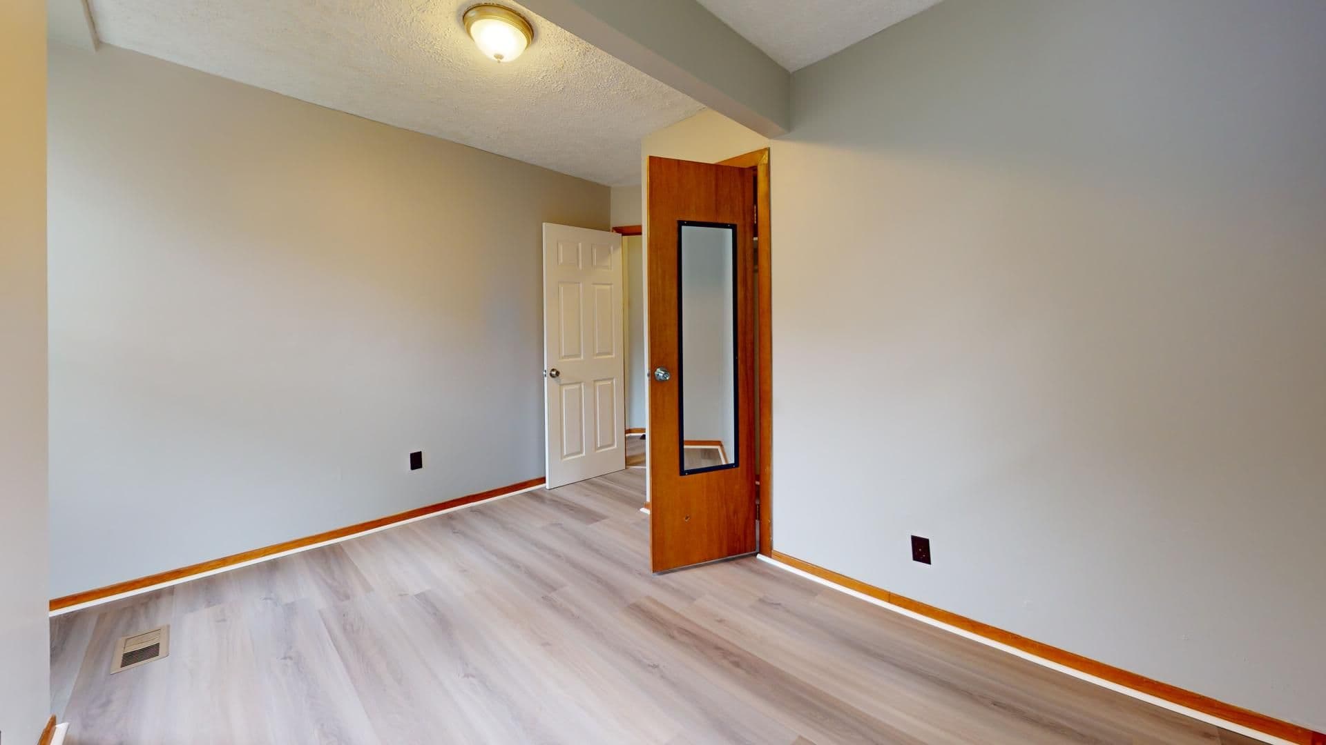 Cleveland Apartment: 3518-3520 West 54th St.