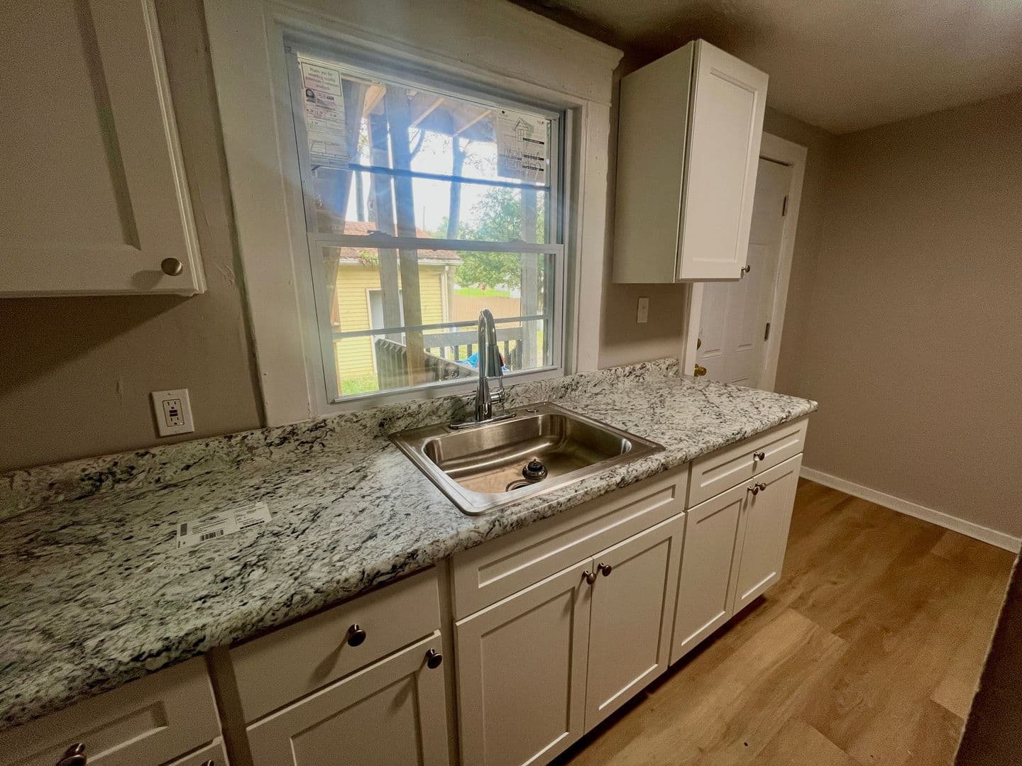 Akron Apartment: 1141 McKinley Avenue