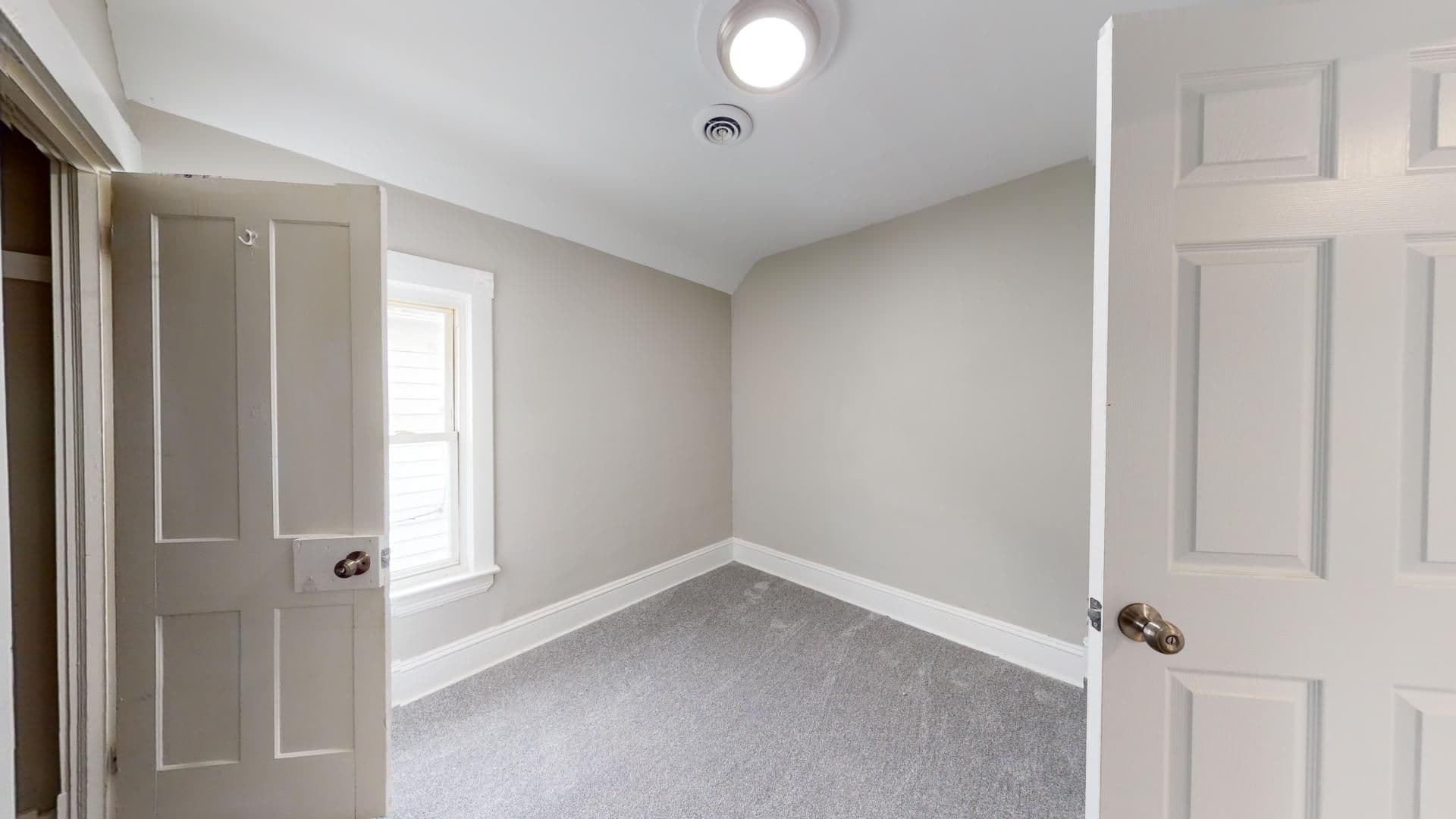 Cleveland Apartment: 3609 W.47th St.