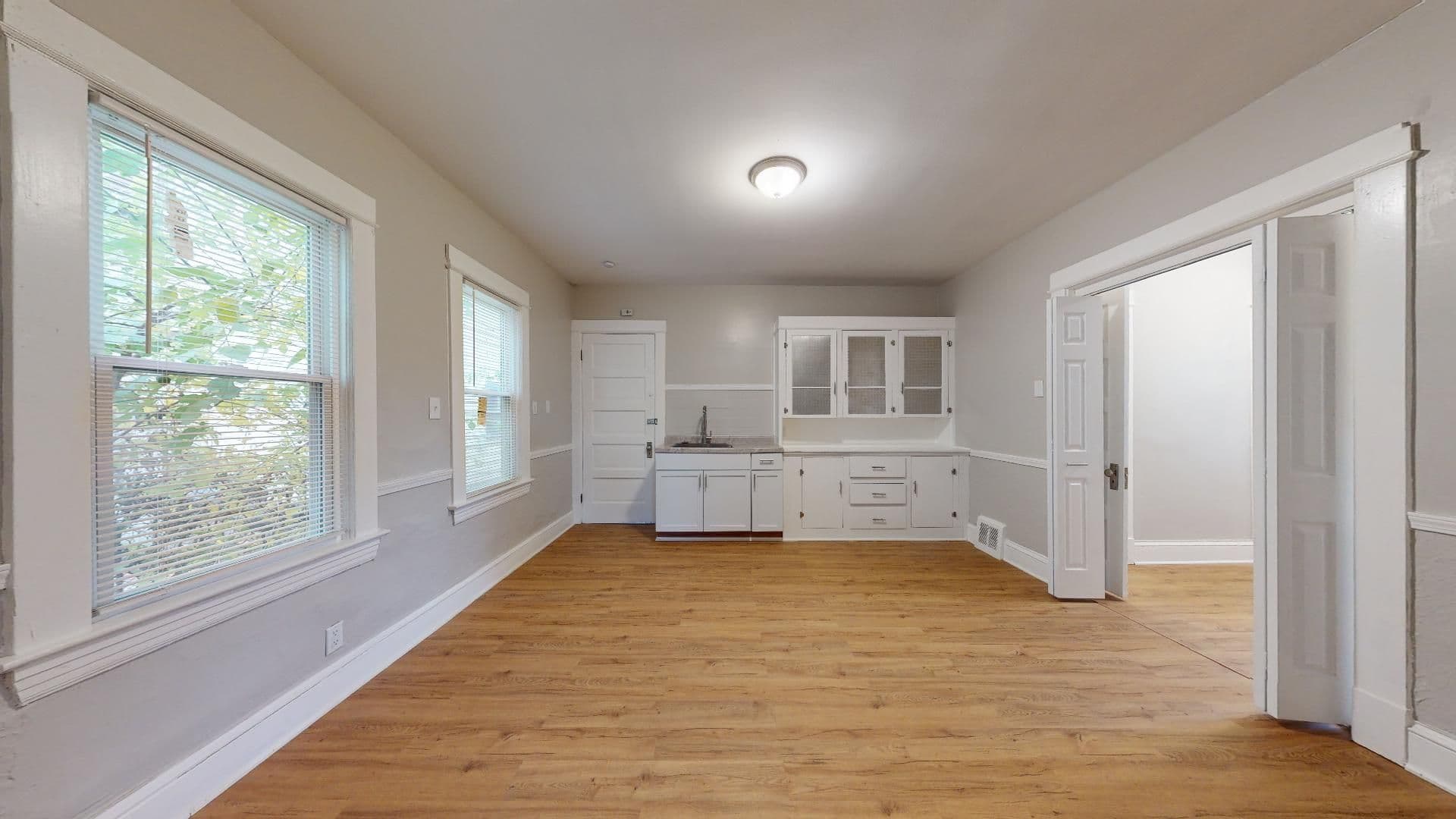 Cleveland Apartment: 4420 Bush Ave.