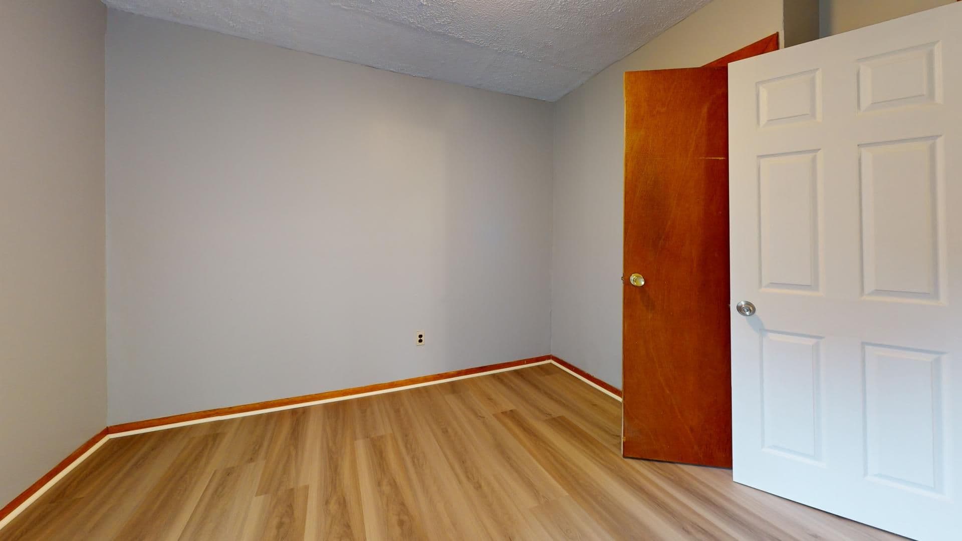 Cleveland Apartment: 3518-3520 West 54th St.