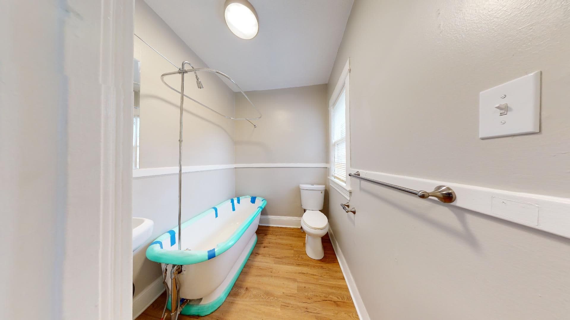 Cleveland Apartment: 4420 Bush Ave.