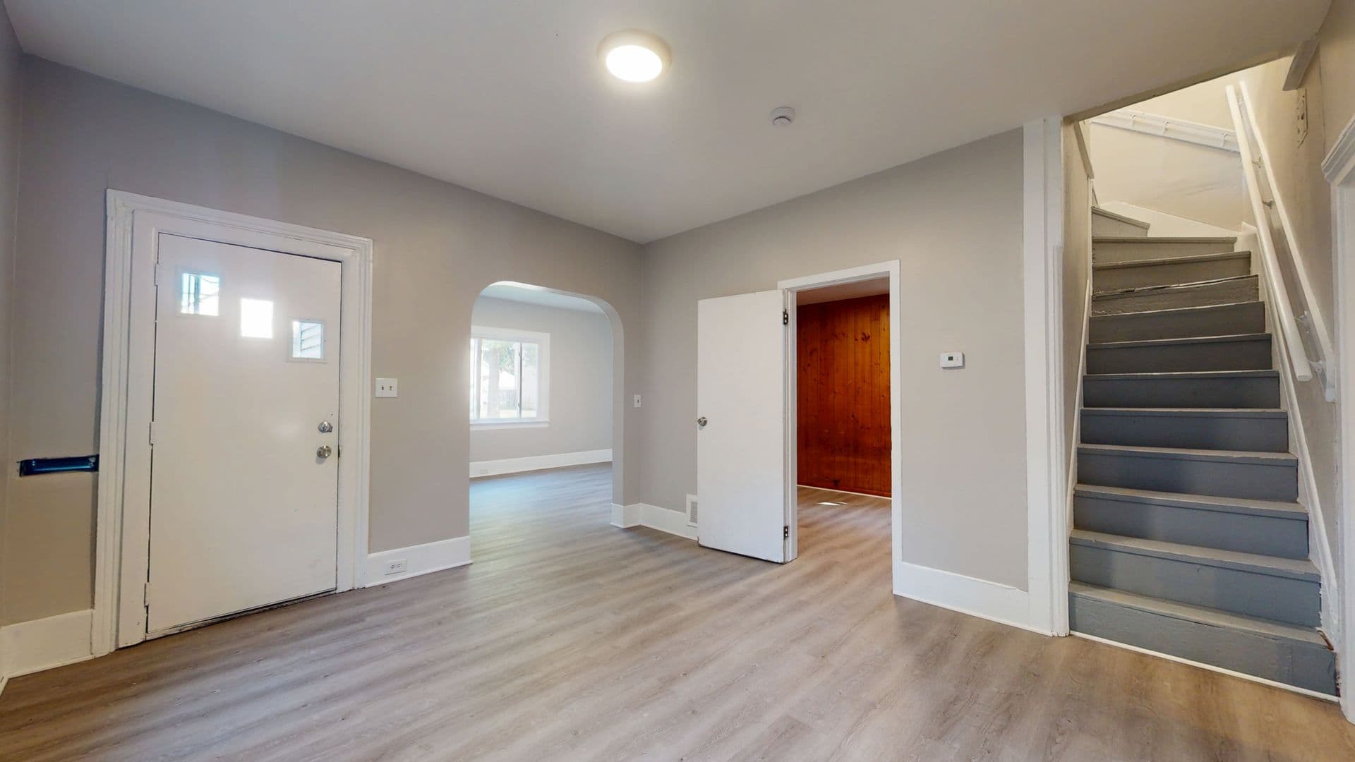 Cleveland House: 6906 Gertrude Ave, Cleveland, OH 44105