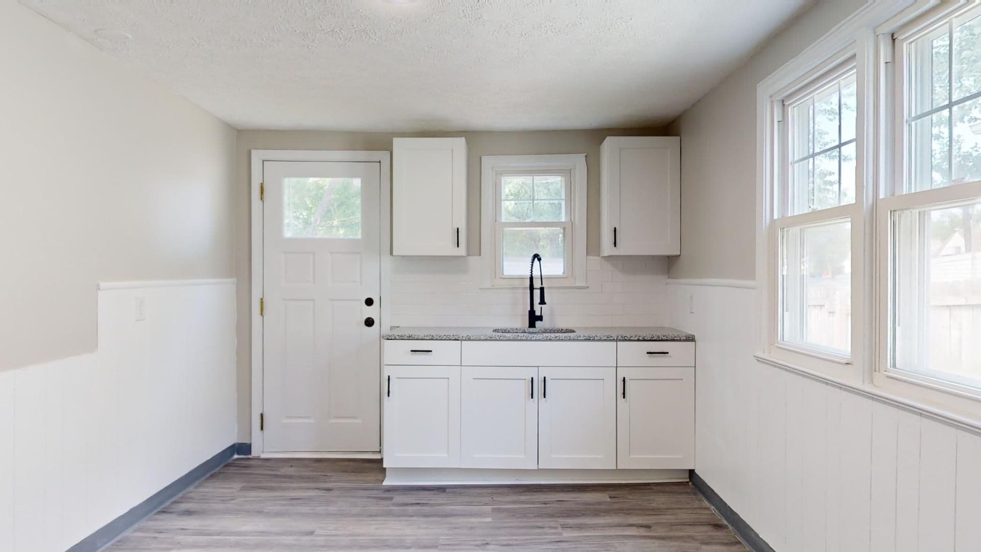 Cleveland House: 18508 Rockland Ave.