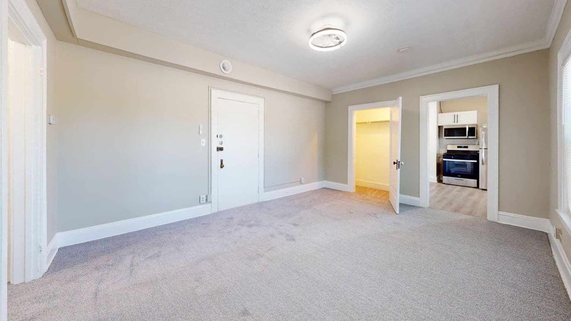 Cleveland Apartment: 3845 Riveredge Rd.