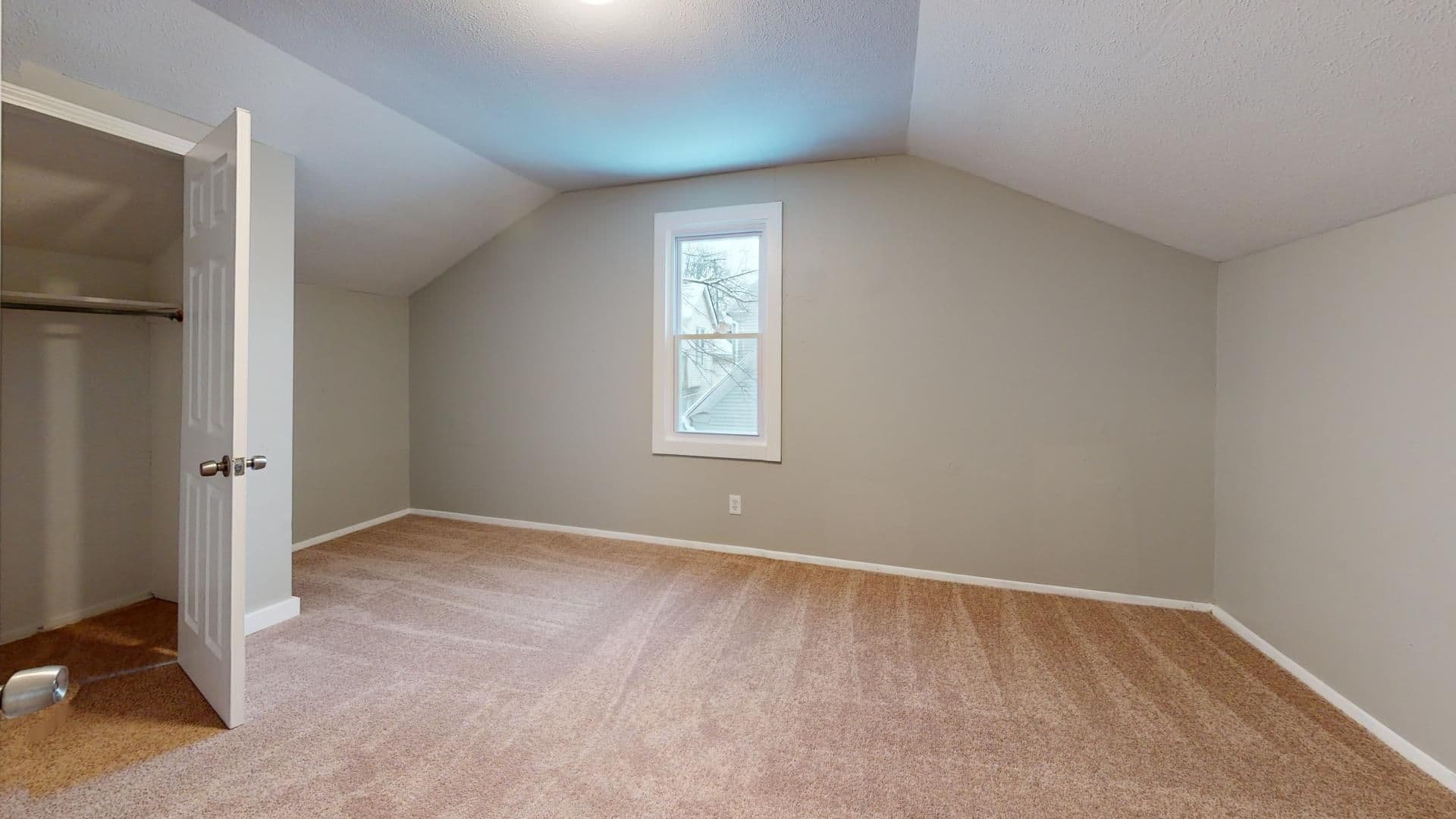 Cleveland Apartment: 3332 Walton Ave.