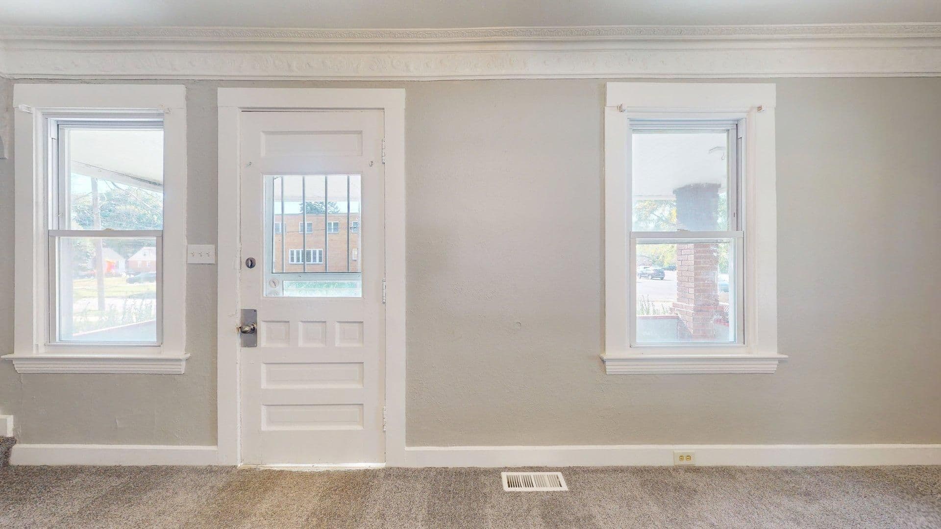 Cleveland House: 10914 Oliver Road