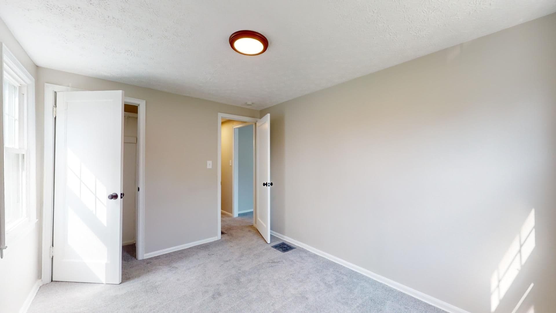 Cleveland House: 18508 Rockland Ave.