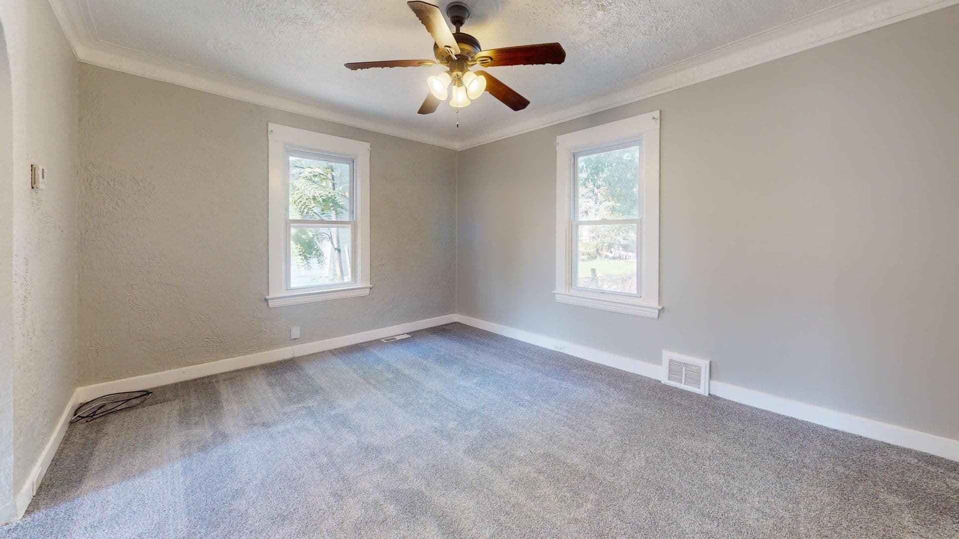 Cleveland House: 10914 Oliver Road