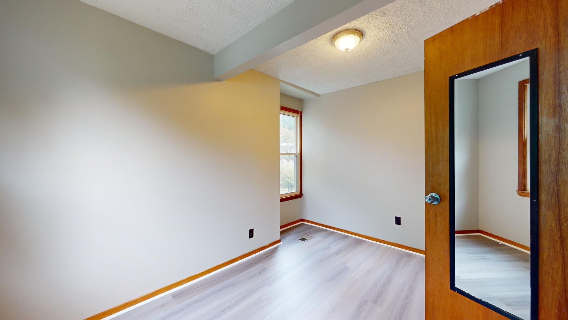 Cleveland Apartment: 3518-3520 West 54th St.