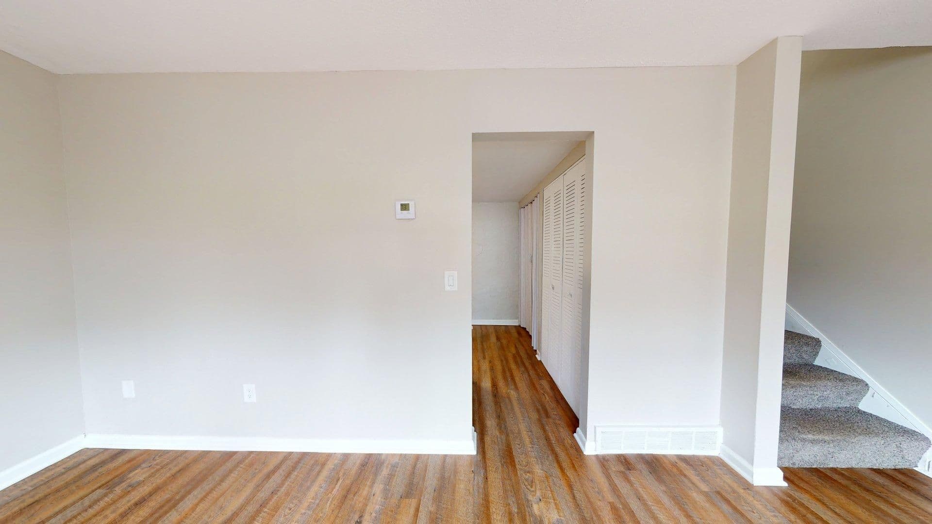 Elyria Apartment: 630 S. Abbe Rd.
