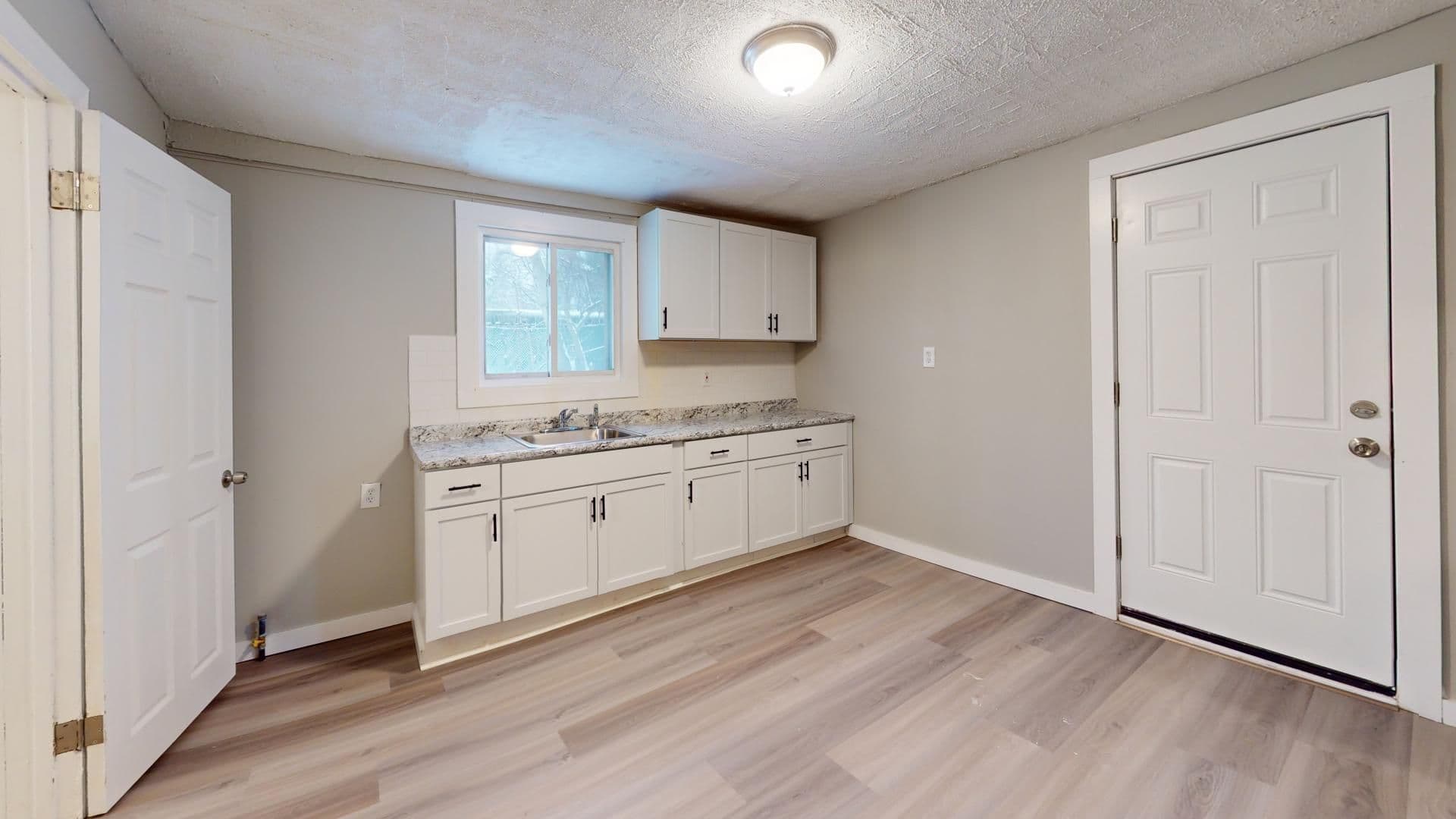 Cleveland Apartment: 3332 Walton Ave.