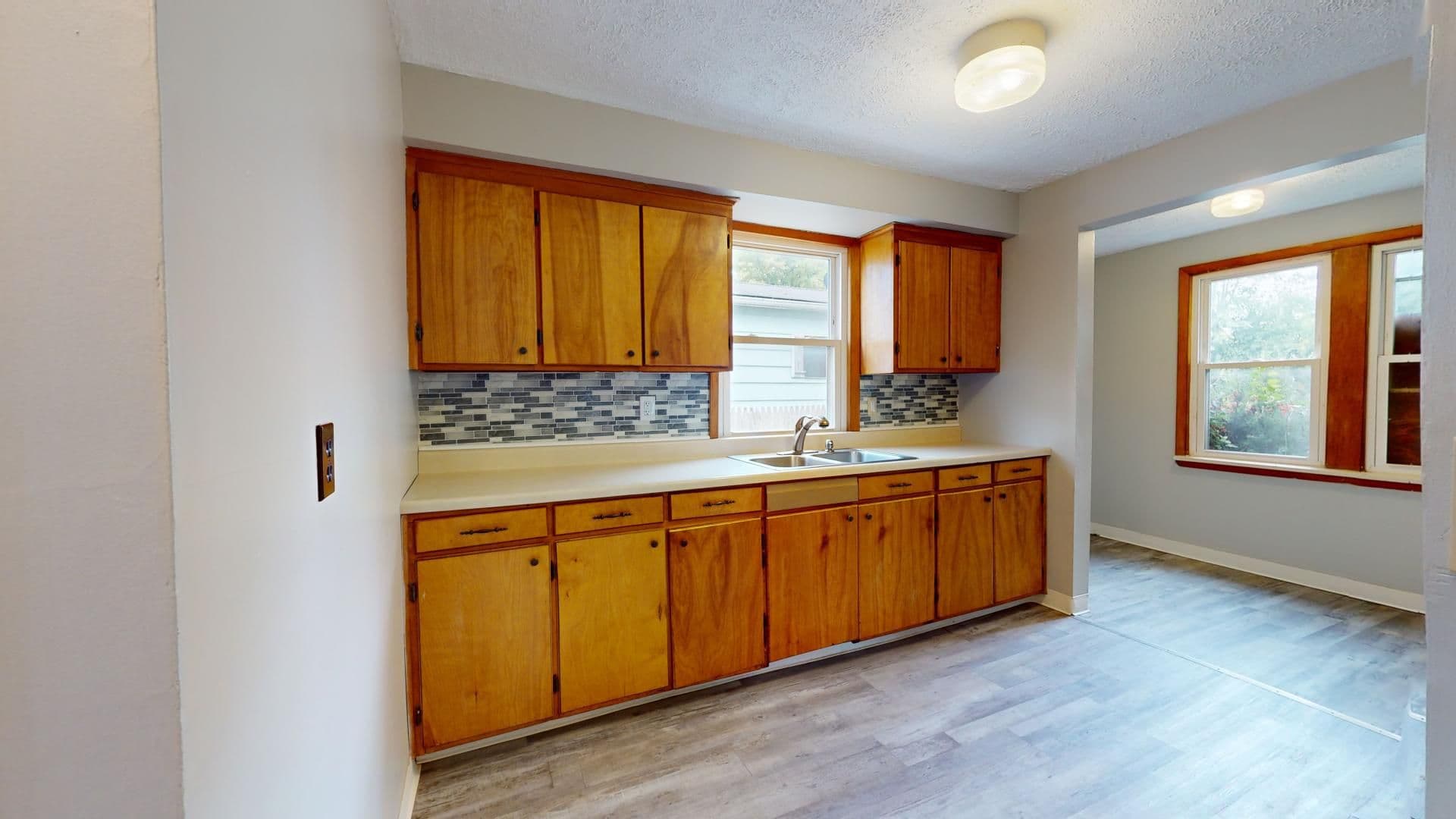 Cleveland Apartment: 3518-3520 West 54th St.