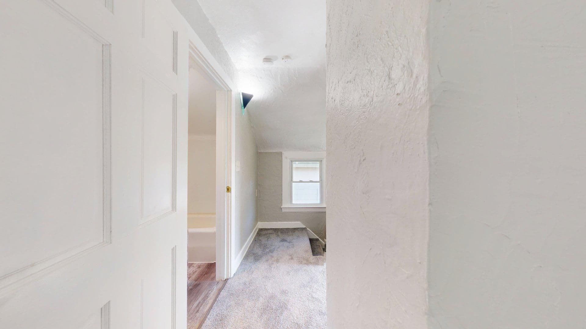 Cleveland House: 10914 Oliver Road