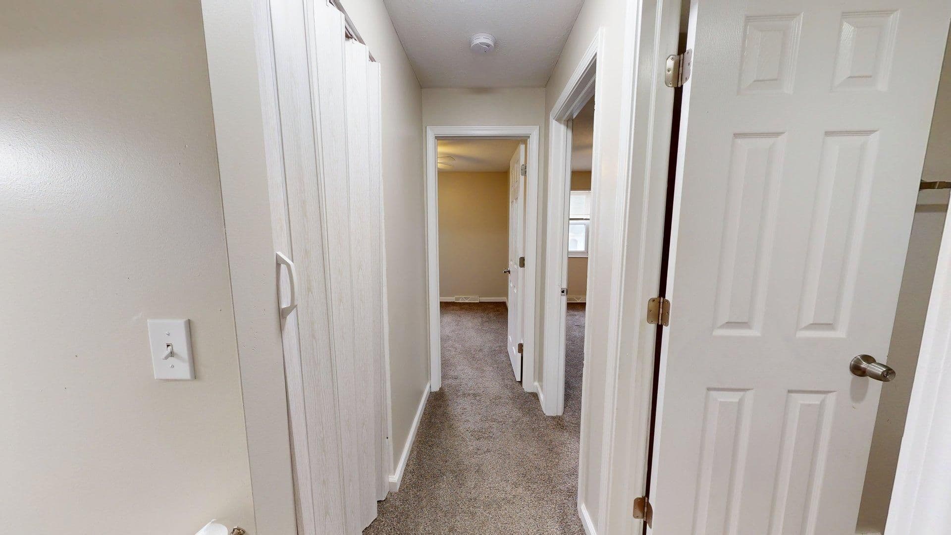 Elyria Apartment: 630 S. Abbe Rd.