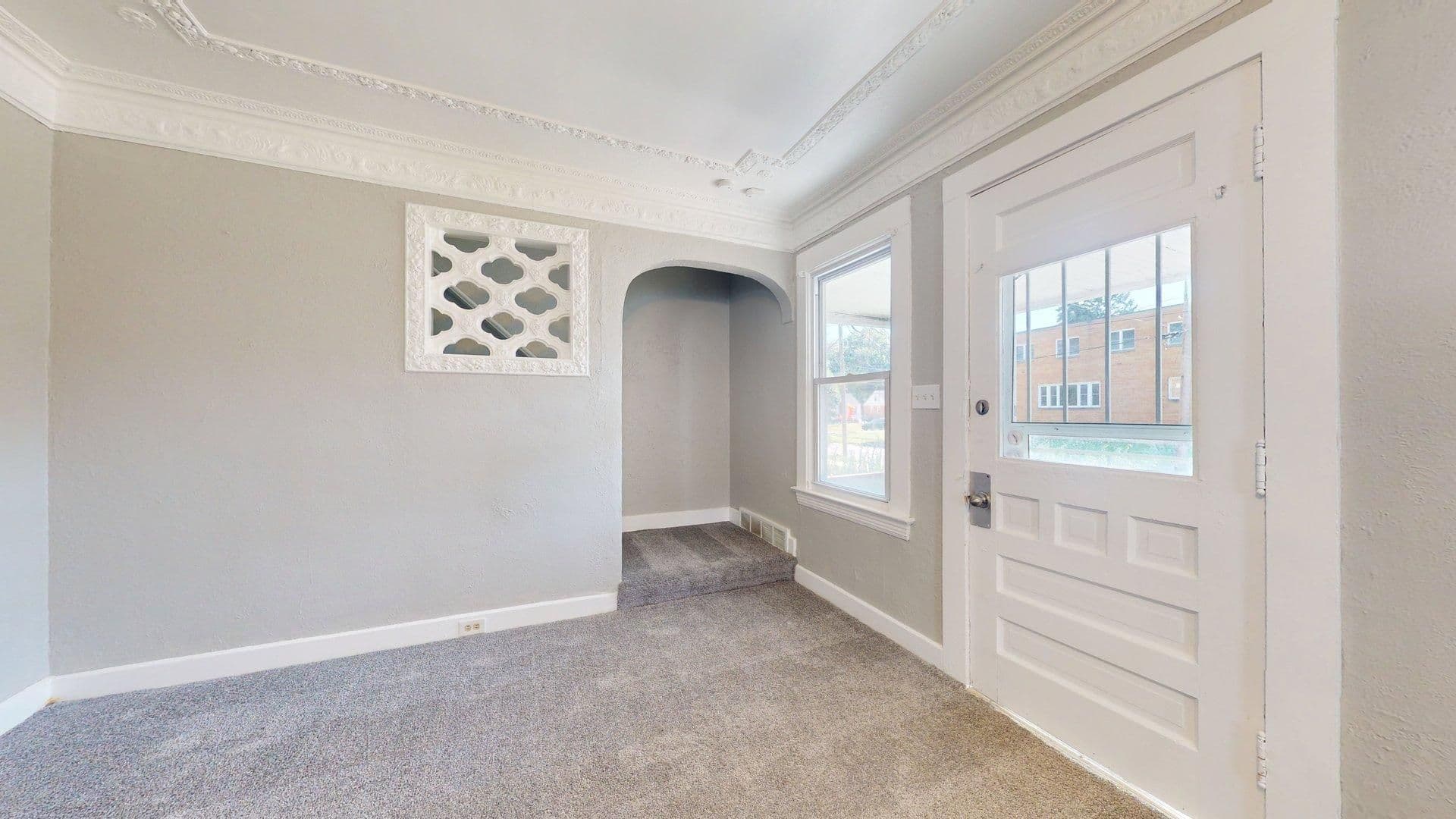 Cleveland House: 10914 Oliver Road