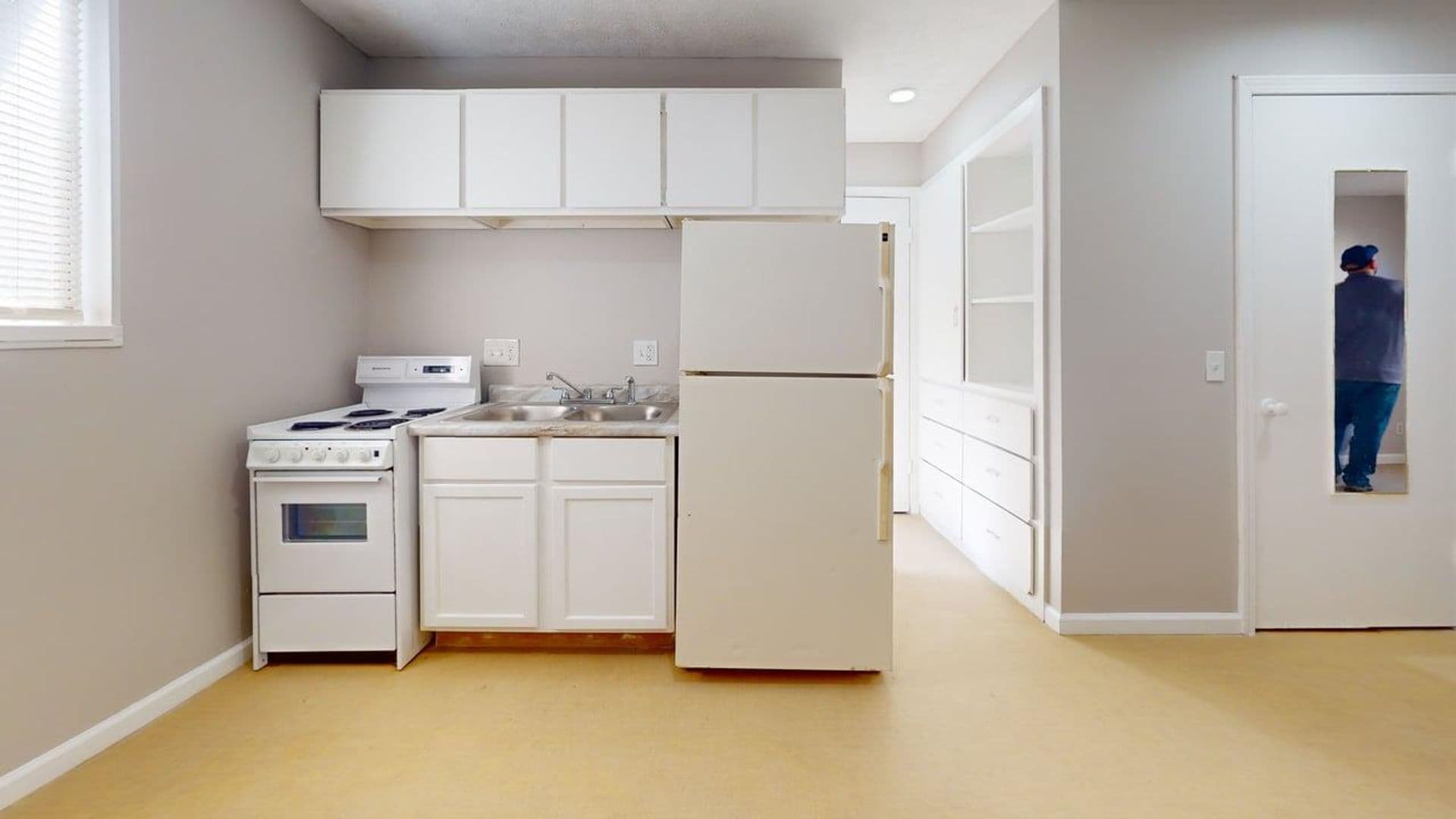 Canton Apartment: 1315 Logan Avenue NW