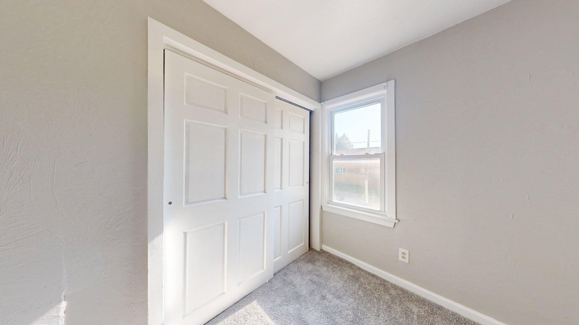 Cleveland House: 10914 Oliver Road