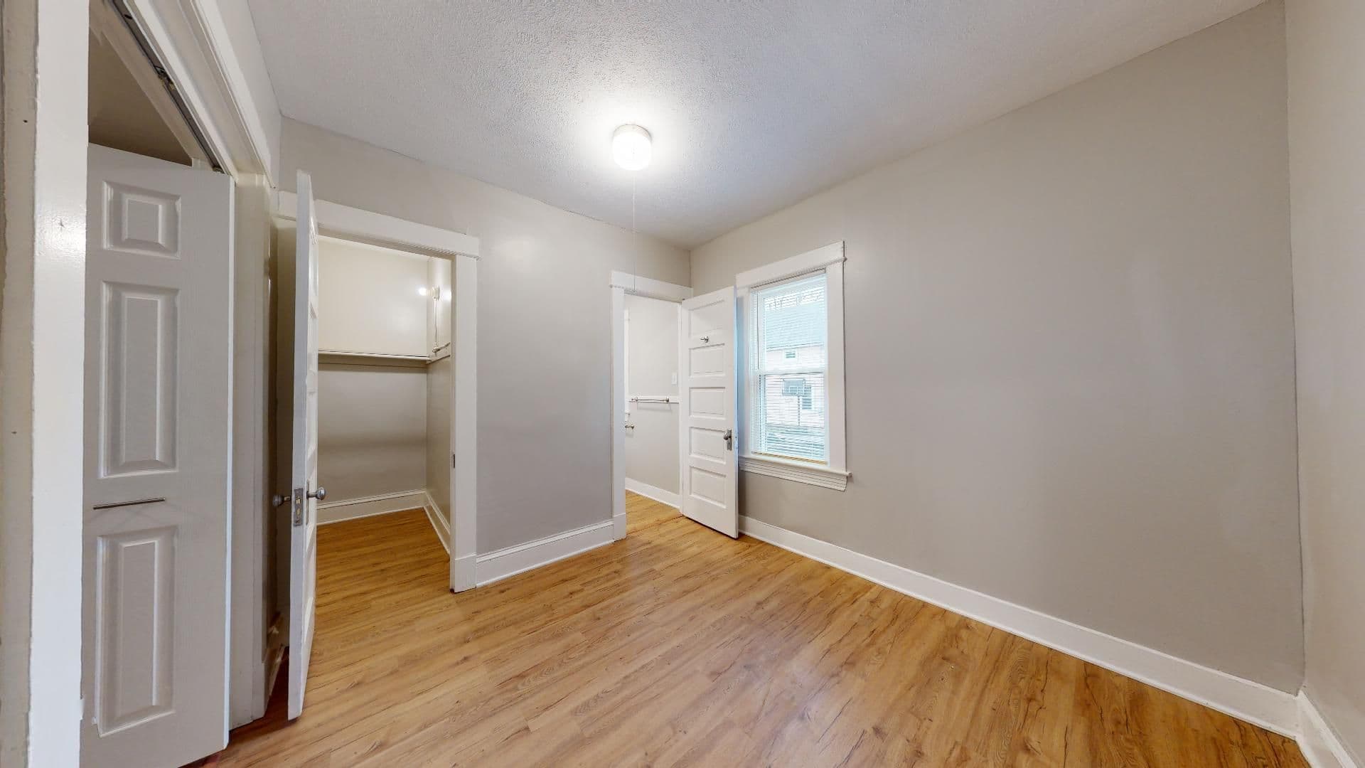 Cleveland Apartment: 4420 Bush Ave.