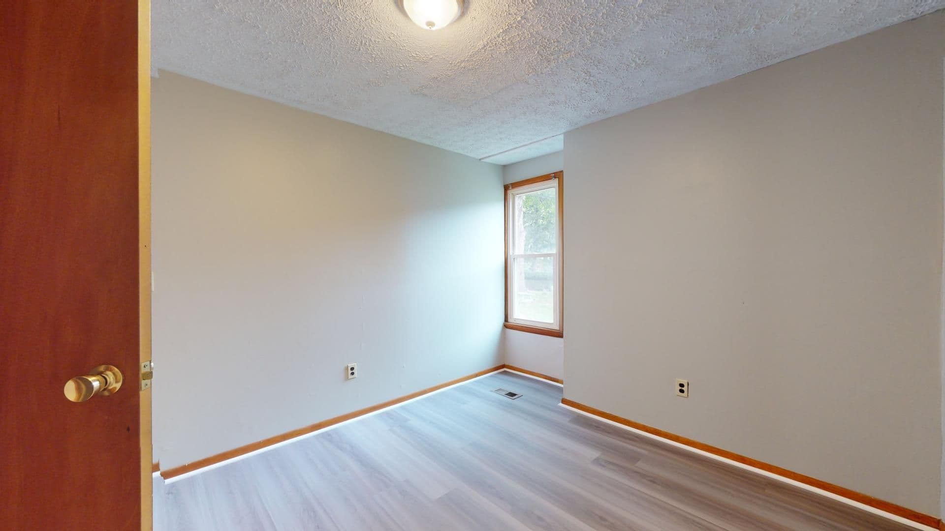 Cleveland Apartment: 3518-3520 West 54th St.