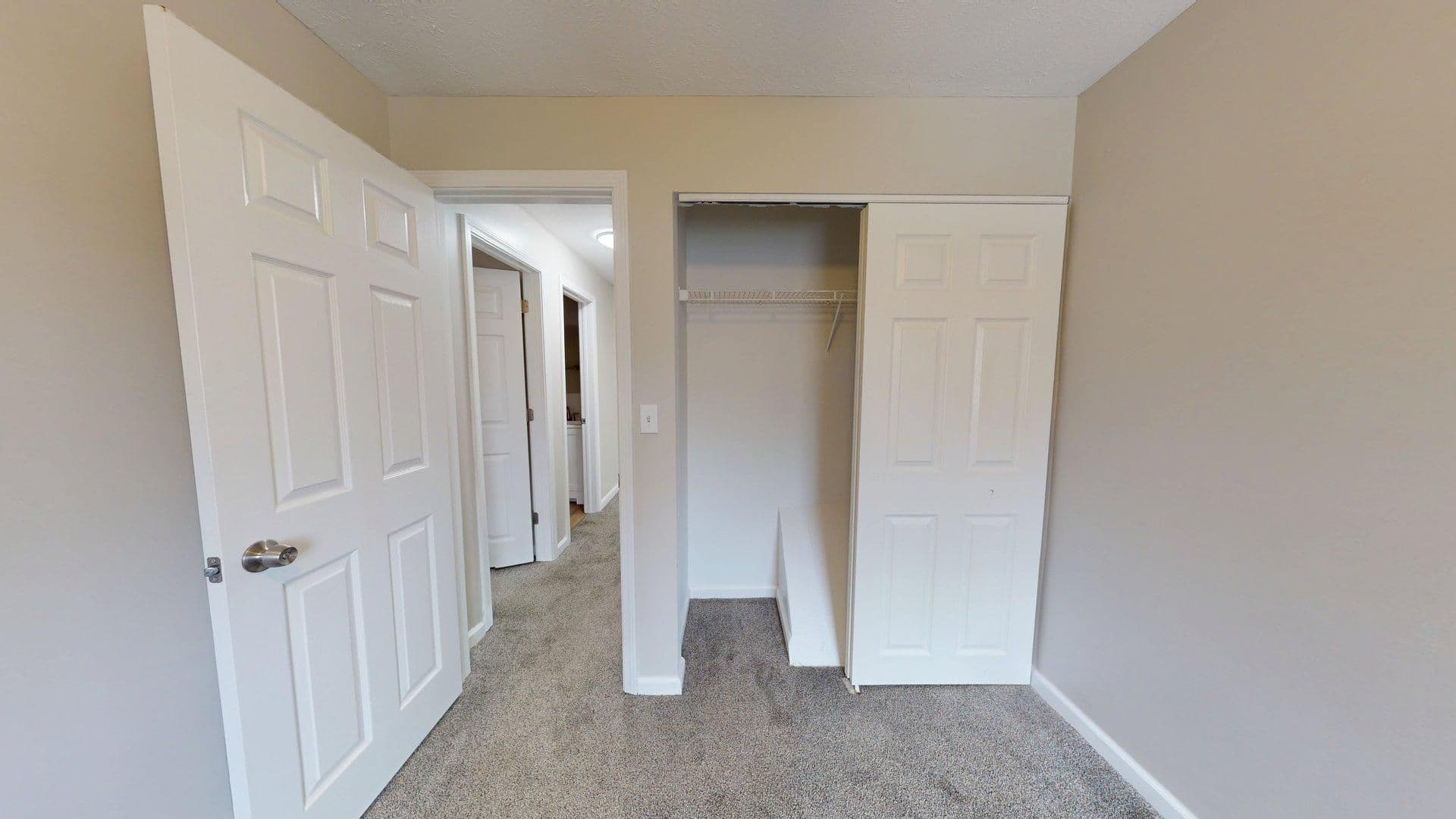 Elyria Apartment: 630 S. Abbe Rd.