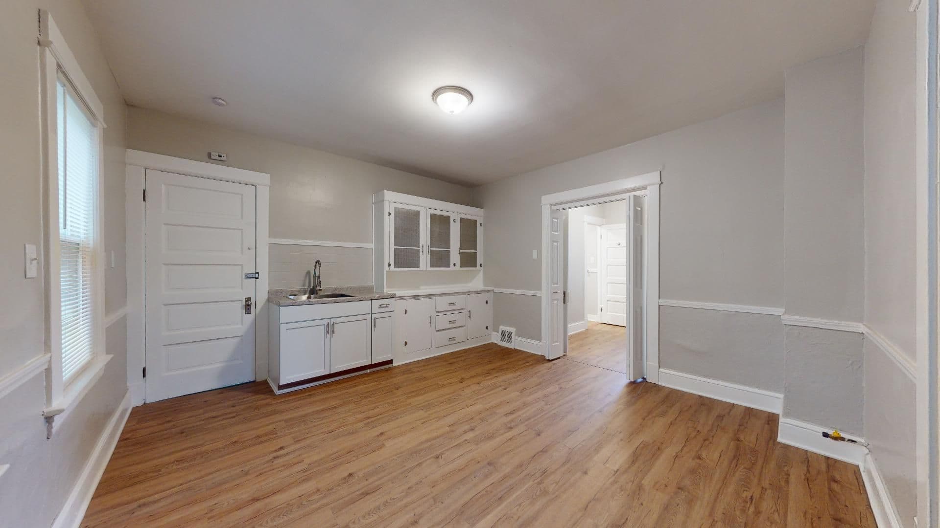 Cleveland Apartment: 4420 Bush Ave.
