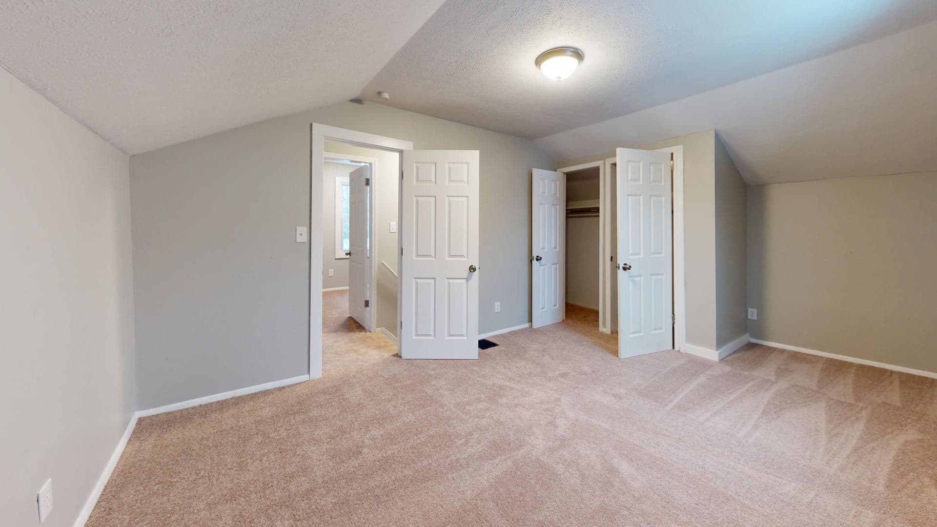 Cleveland Apartment: 3332 Walton Ave.