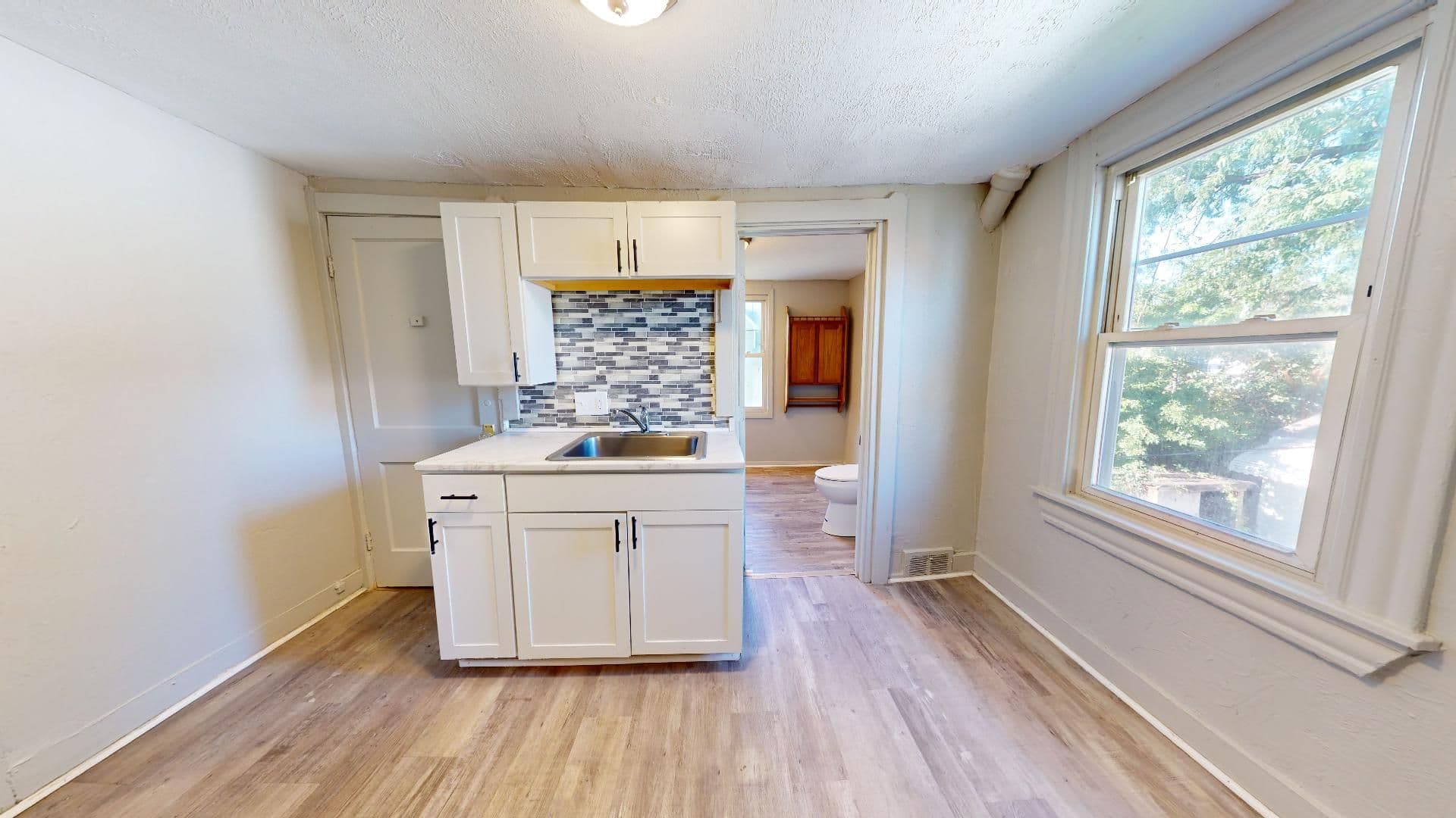 Cleveland Apartment: 3164 west 73rd St.