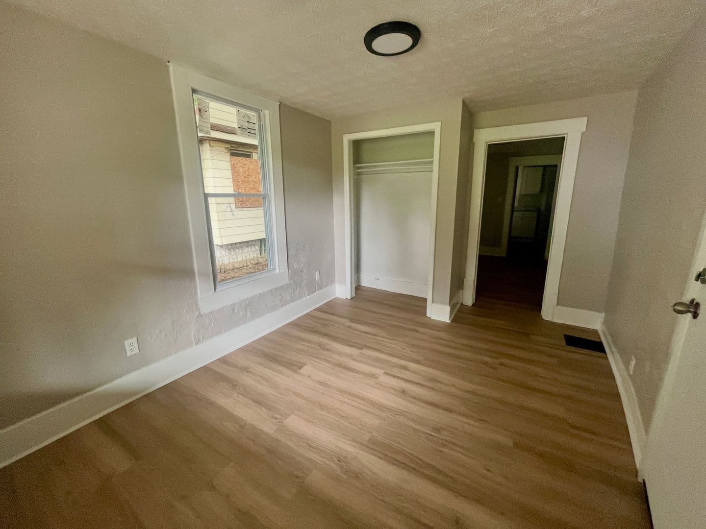 Akron Apartment: 1141 McKinley Avenue