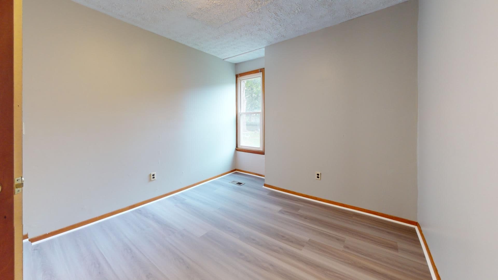 Cleveland Apartment: 3518-3520 West 54th St.