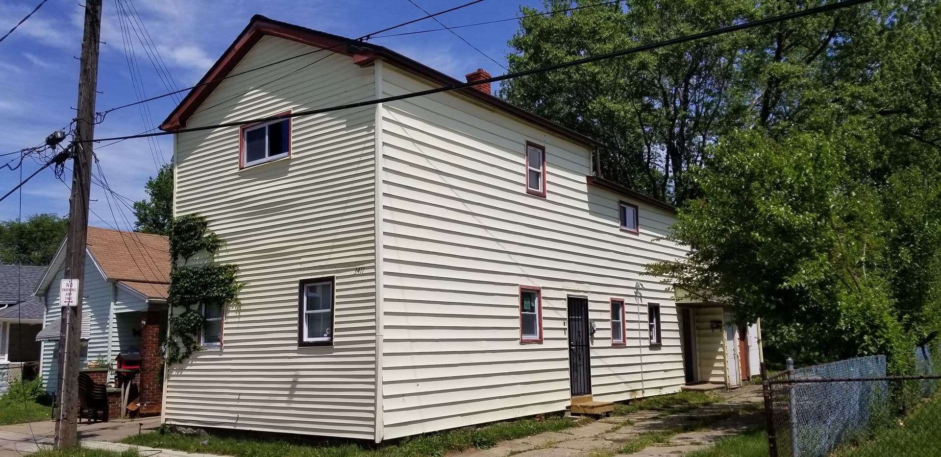 Cleveland Apartment: 3411 West 49th St.