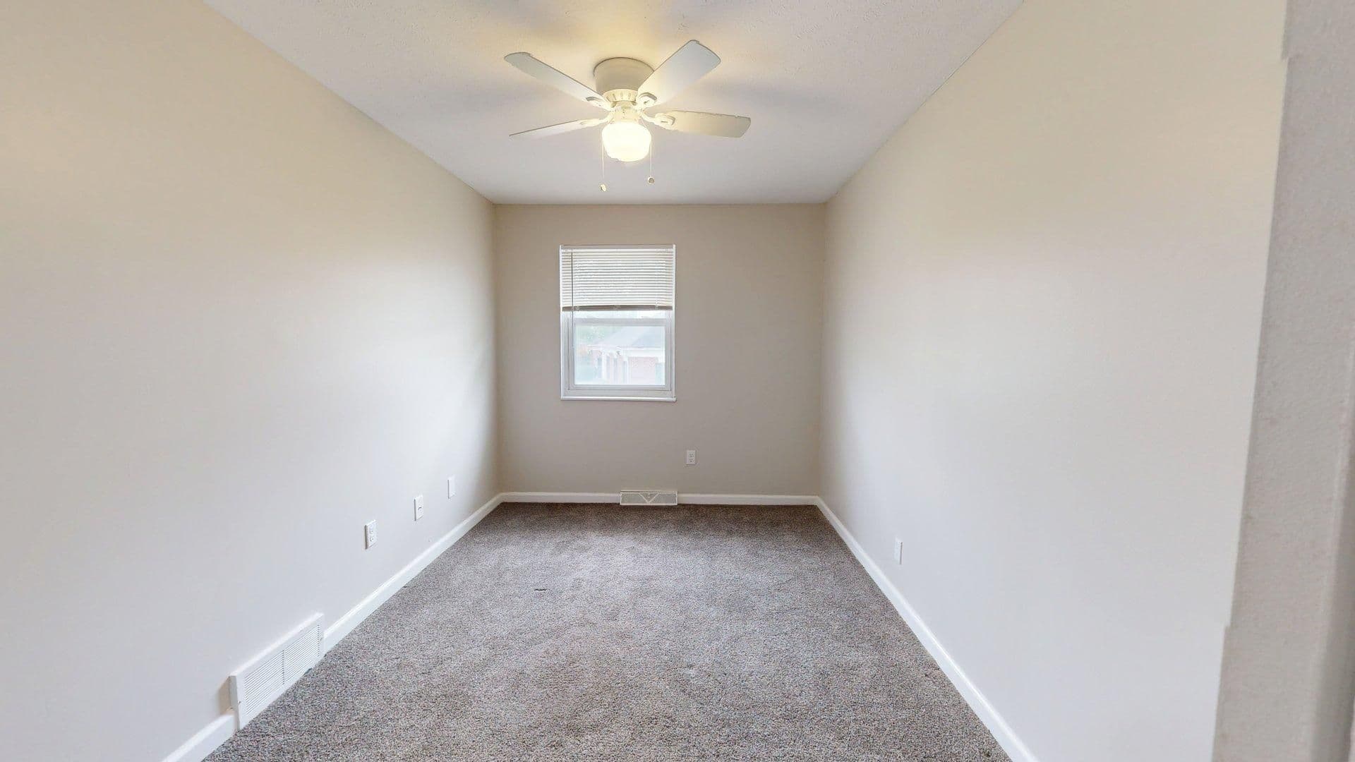 Elyria Apartment: 630 S. Abbe Rd.