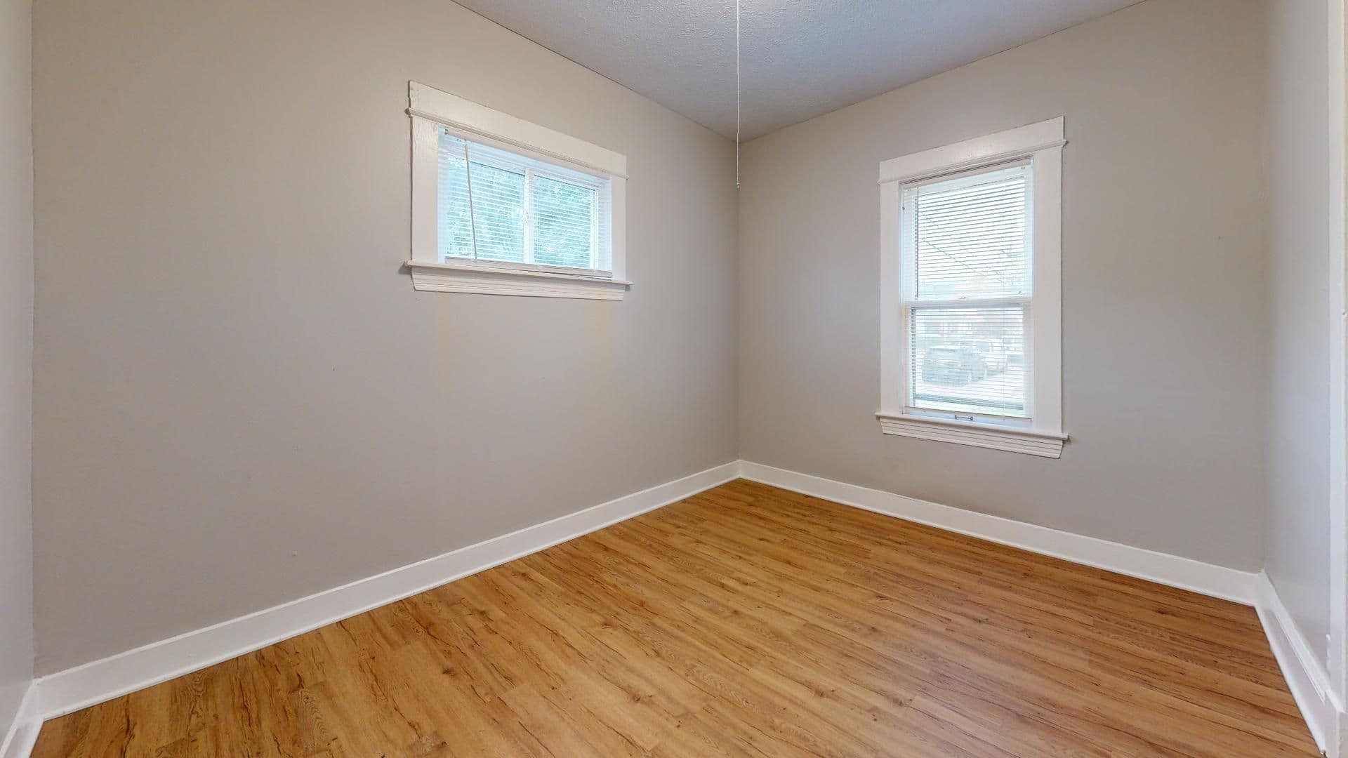 Cleveland Apartment: 4420 Bush Ave.