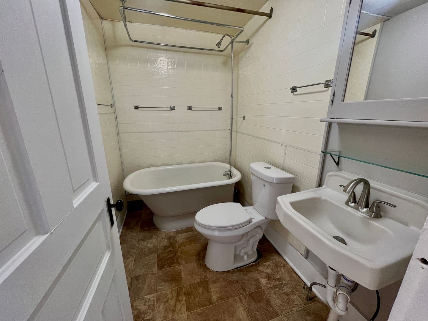 Canton Apartment: 427 Smith Avenue NW