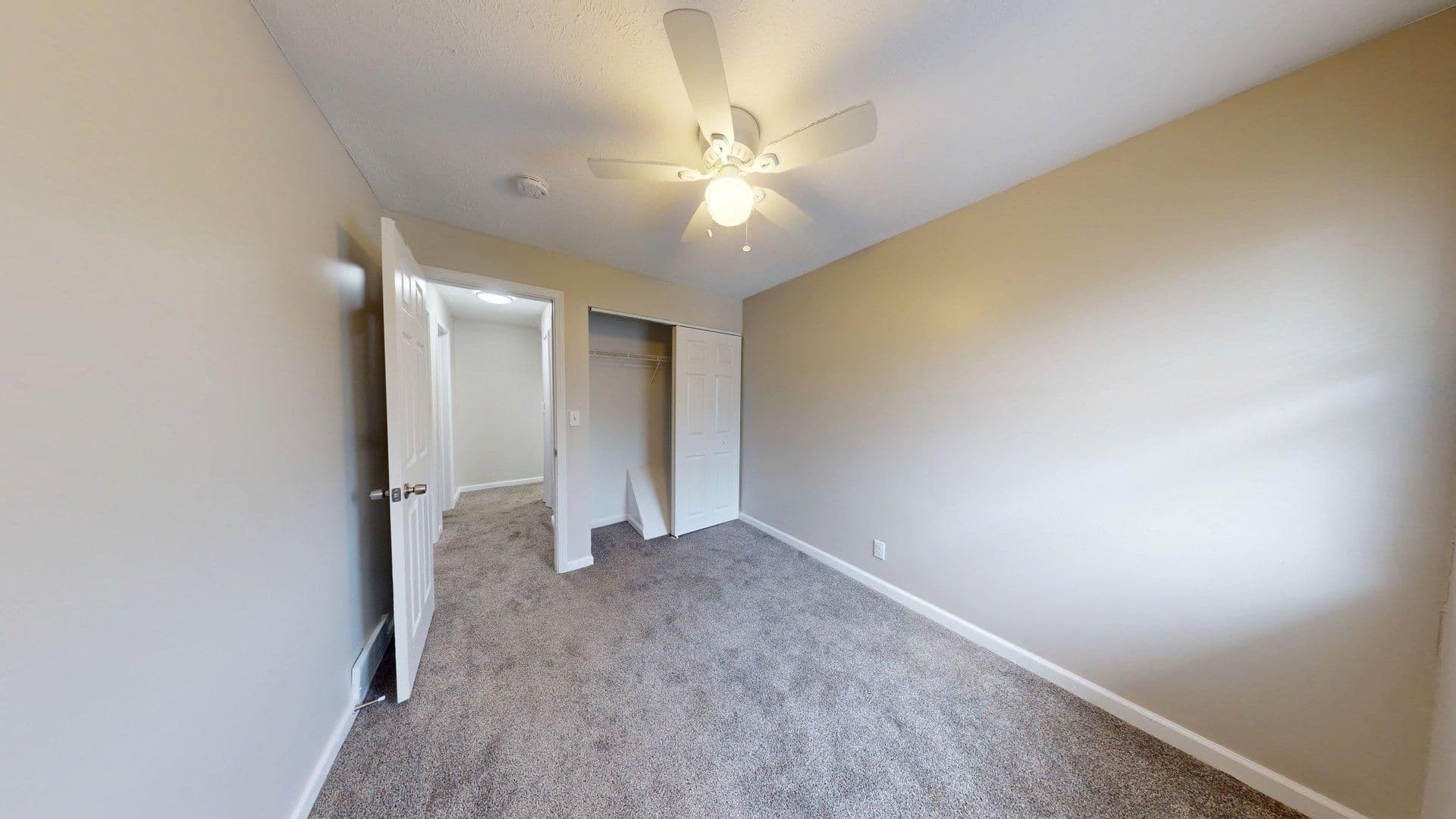 Elyria Apartment: 630 S. Abbe Rd.